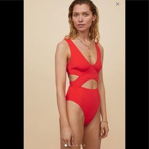 BNWT H & M one piece swimsuit